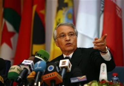 Algerian Oil Minister and OPEC President Chakib Khelil talks ...
